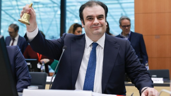 Πιερρακάκης: Εθνική πρόκληση το στεγαστικό - Δεν λύνεται χωρίς τους ιδιοκτήτες