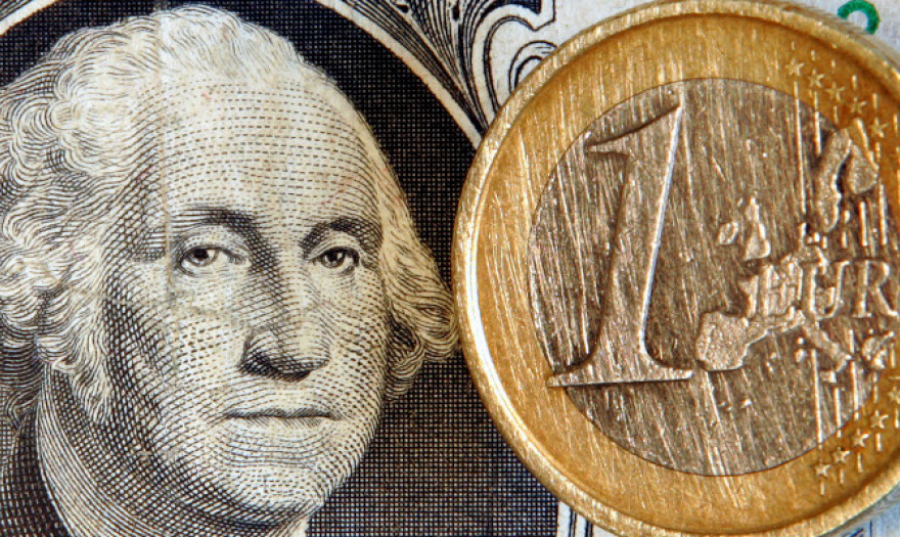 Το ευρώ ενισχύεται κατά 0,16%, στα 1,0585 δολάρια