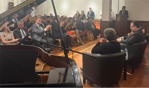 Τουρκία: Τιμητική εκδήλωση για τον Μίκη Θεοδωράκη στην Κωνσταντινούπολη