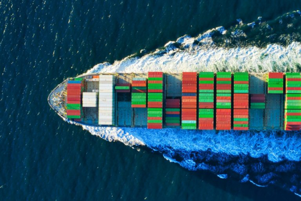 ΕΕ: Επικαιροποίηση της στρατηγικής της για την ναυτιλιακή ασφάλεια ενάντια στις νέες απειλές