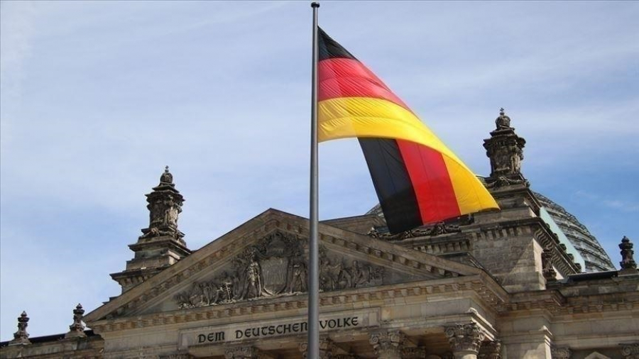 Handelsblatt: Στην συσσώρευση αποθεμάτων μπορεί να οφείλεται η αποφυγή της ύφεσης στη Γερμανία