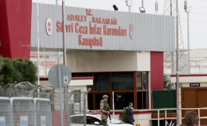 Τουρκία: Στη φυλακή παρουσιαστής εκπομπής στο YouTube και ράπερ για προσβολή στο ισλάμ