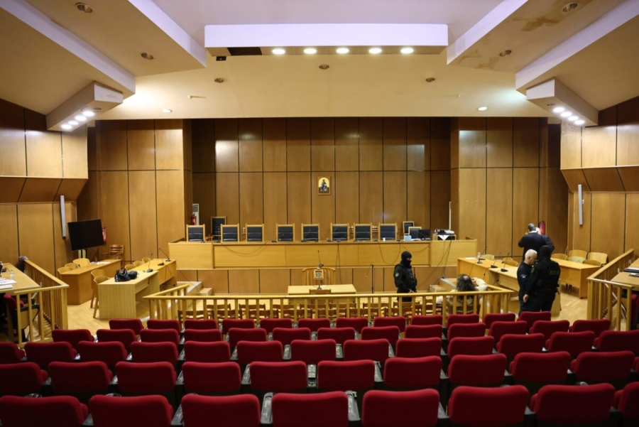 Δίκη Χρυσής Αυγής: Την ενοχή και των 42 κατηγορουμένων ζήτησε η εισαγγελέας