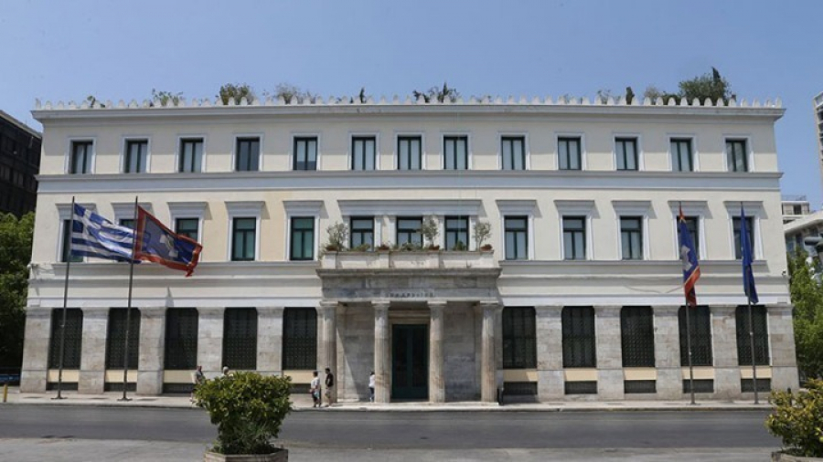 Δήμος Αθηναίων: Ψήφισμα δημοτικού συμβουλίου, για παραμονή των συμβασιούχων