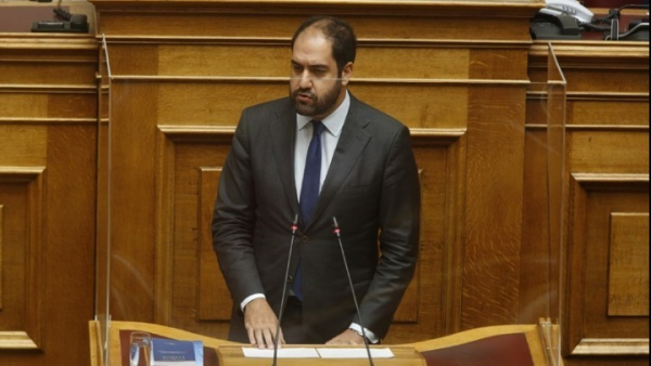 Στρατιωτικοί γιατροί: Οικονομικά κίνητρα για να στελεχώσουν το ΕΣΥ - Τι ανακοίνωσε ο Γ.Κεφαλογιάννης