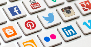 ΕΕ: Έρχονται πρόστιμα στις πλατφόρμες κοινωνικής δικτύωσης για παραπληροφόρηση