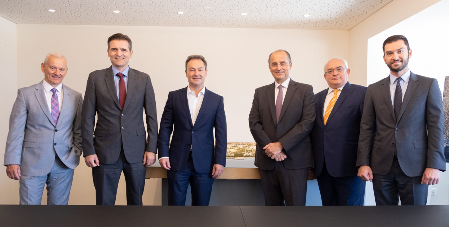 ΕΥΔΑΠ: Έπεσαν υπογραφές για την ολοκληρωμένη διαχείριση νερού στον Μητροπολιτικό Πόλο του Ελληνικού