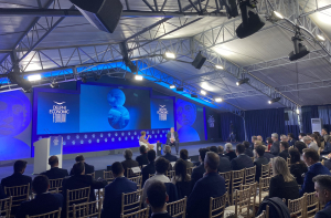 Ποιος διεθνής οικονομικός φορέας πάει Καναδά τον Οκτώβριο