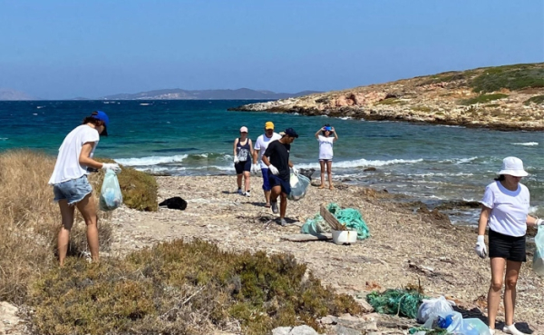 WWF: Ελληνικές και μεσογειακές παραλίες “πνίγονται” στα πλαστικά