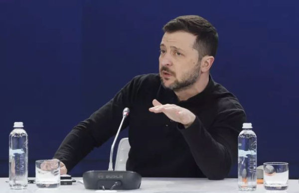 Ουκρανία: Αντιδράσεις για τον νόμο που περιορίζει τις υπηρεσίες κατά της διαφθοράς