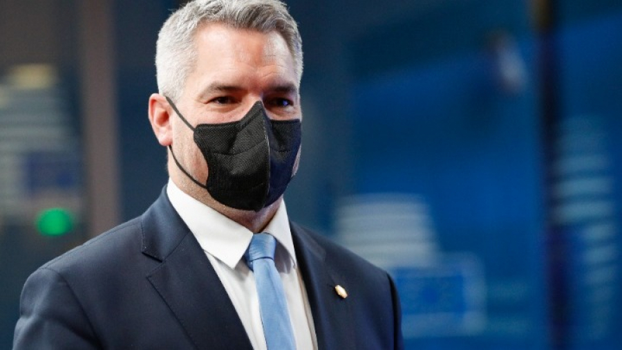 Αυστρία: Θετικός στον κορονοϊό ο Καγκελάριος Νεχάμερ