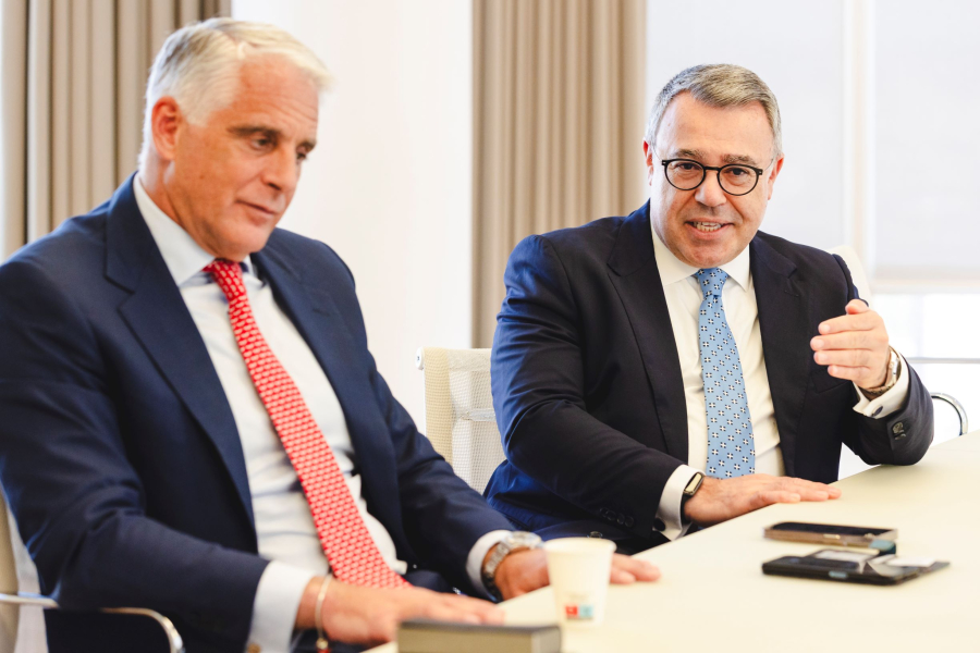 Alpha Bank – UniCredit: Αμοιβαία ικανοποίηση έξι μήνες μετά την μεταξύ τους συμφωνία