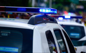 Οδηγός πυροβόλησε 20χρονο στο κέντρο της πόλης μετά από διαπληκτισμό