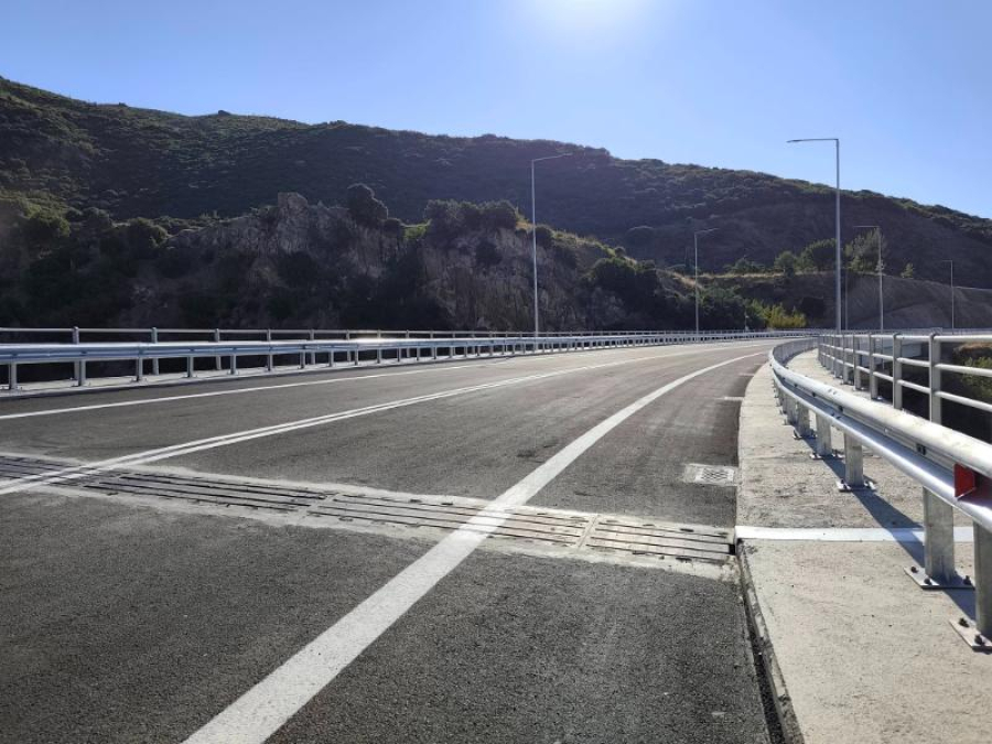 Κομοτηνή: Η νέα γέφυρα Κομψάτου παραδόθηκε στην κυκλοφορία μετά από σχεδόν εννέα χρόνια