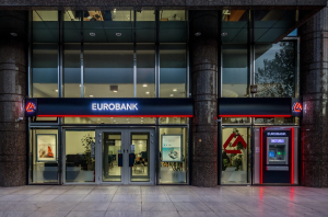 Eurobank: Stock options σε 112 στελέχη