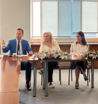 Μιχαηλίδου: Συνάντηση με στελέχη 12 κορυφαίων επιχειρήσεων - Συζητήθηκε η έλλειψη εργαζομένων υψηλής εξειδίκευσης