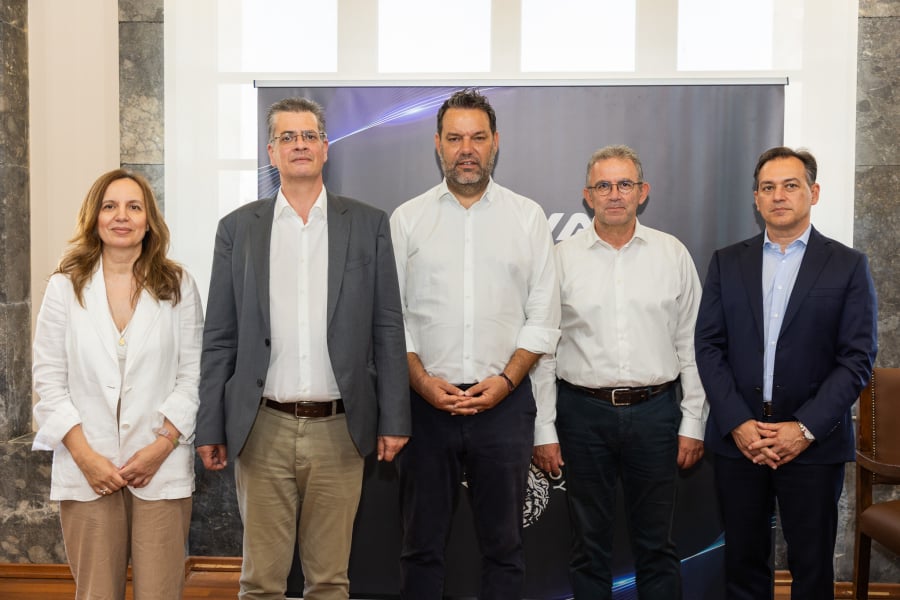 Η Nova παρέδωσε στον Δήμο Ρόδου το σύστημα Πολιτικής Προστασίας «Smart Forest Ρόδος»
