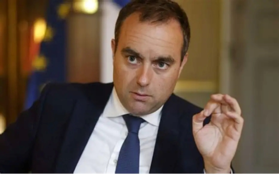 Γαλλία: Αντιμέτωπη με προτάσεις μομφής η νέα γαλλική κυβέρνηση υπό τον Λεκορνί