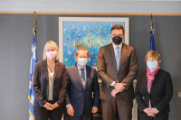 Συνάντηση Κικίλια με Γάλλους γερουσιαστές: Ενίσχυση του ισχυρού τουριστικού ρεύματος από τη Γαλλία