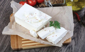 Άμεση επιβολή κυρώσεων ζητά η Διεπαγγελματική Οργάνωση Φέτας