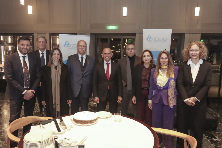 ΣΕΙΒ: Το 2025 η ιατρική τεχνολογία θα αναμορφώσει τον τρόπο παροχής υγειονομικής φροντίδας στην Ελλάδα