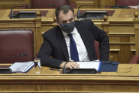 Προς παύση οι μειώσεις στα μερίσματα που καταβάλλουν τα Ταμεία των στρατιωτικών