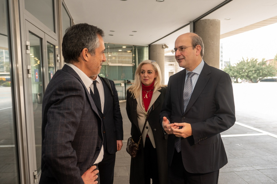 Χατζηδάκης: Η Ψηφιακή Κάρτα Εργασίας είναι μια επανάσταση στην αγορά εργασίας και στέλνει ένα μήνυμα κοινωνικής δικαιοσύνης