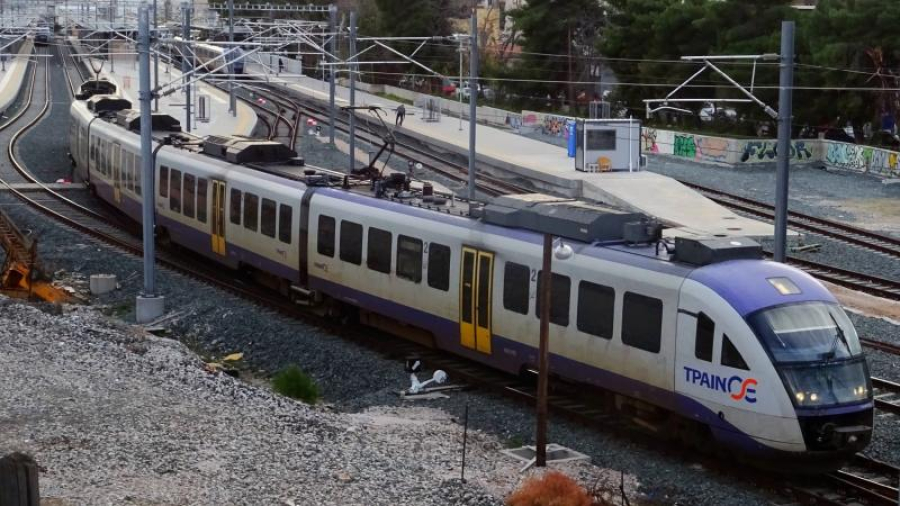 Προαστιακός: Βλάβη σε συρμό στη Νερατζιώτισσα-Καθυστερήσεις δρομολογίων