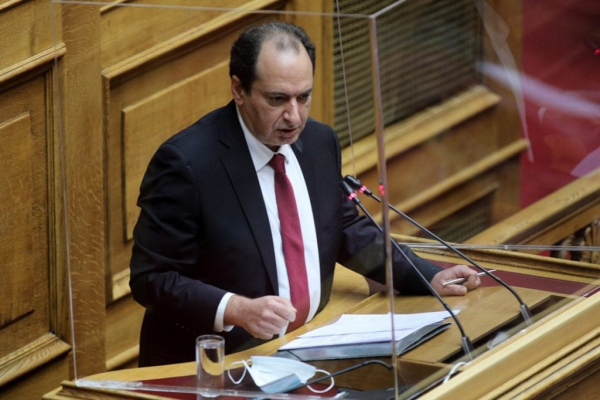 Χρ. Σπίρτζης: Μηνυτήρια αναφορά στον Άρειο Πάγο σχετικά με το δημοσίευμα της ΕφΣυν
