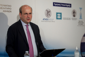 Χατζηδάκης: 44.000 συναλλαγές για υπηρεσίες του ΕΦΚΑ μέσω των ΚΕΠ