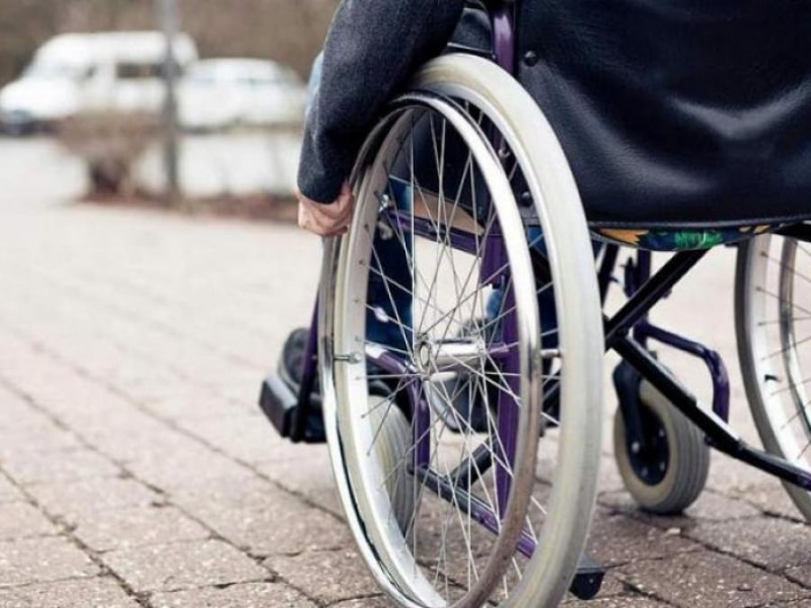 Παρατείνεται η υποβολή αιτήσεων για τον Προσωπικό Βοηθό Ατόμων με Αναπηρία