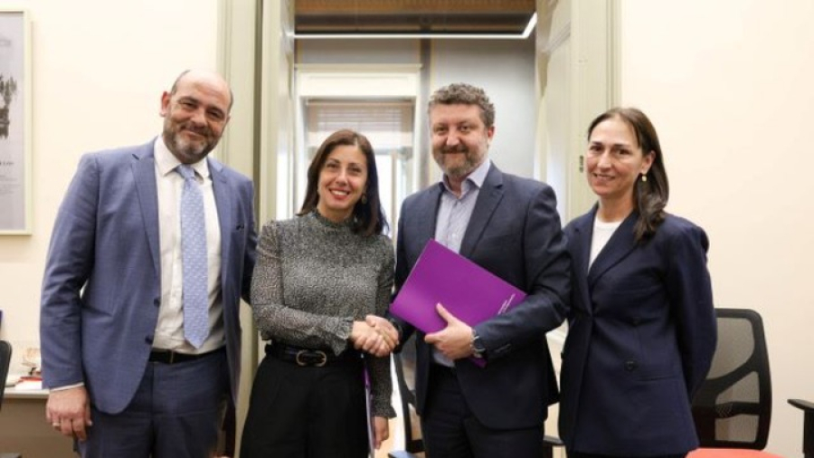 ΕΚΚΟΜΕΔ και NETFLIX ενώνουν τις δυνάμεις τους για την ενίσχυση της ελληνικής δημιουργικής βιομηχανίας