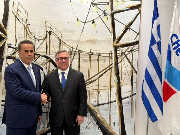 Ο Σ. Παπασταύρου επισκέφθηκε τις κεντρικές εγκαταστάσεις της Chevron στο Χιούστον