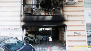 Τριπλή εμπρηστική επίθεση στη Θεσσαλονίκη: Σε πλήρη εξέλιξη οι έρευνες της Αντιτρομοκρατικής