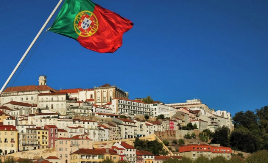 Πορτογαλία: Με την επίδειξη πιστοποιητικού εμβολιασμού ή νόσησης ή αρνητικού τεστ η είσοδος στους εσωτερικούς χώρους εστίασης