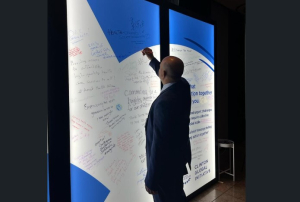 Η Polygreen λείπει ταξίδι για δουλειές