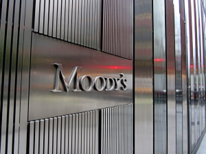 Moody's: Αναβάθμισε Εθνική Τράπεζα, Eurobank και Attica Bank