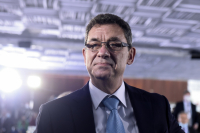 Μπουρλά (Pfizer): Θα χρειαστεί και τέταρτη δόση κατά του κορονοϊού