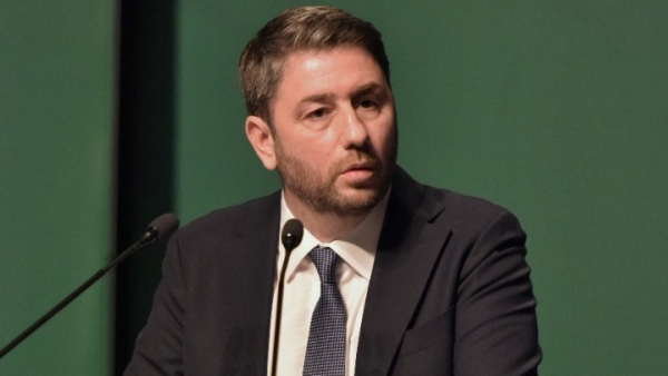 Ανδρουλάκης: Στην εισαγγελέα του Αρείου Πάγου - Καταθέτει αίτημα για τα Τέμπη