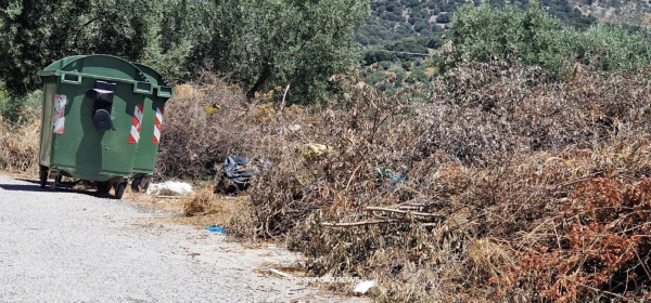 Ακαθάριστα οικόπεδα: Εκπνέει στις 15 Ιουνίου η προθεσμία, «τσουχτερά» τα πρόστιμα