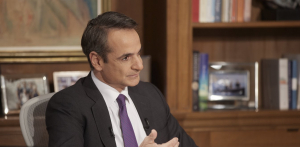 Eπικοινωνία Μητσοτάκη - Μισούστιν: Συζητήθηκε το ενδεχόμενο επιπλέον βοήθειας σε αεροπορικά μέσα