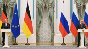 Πούτιν και Σολτς συνομίλησαν για «διπλωματικές προσπάθειες» σχετικά με το ουκρανικό