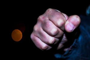 Οπαδική βία: Ποια μέτρα θα ανακοινώσει σήμερα η κυβέρνηση