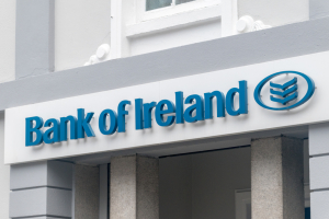 Bank of Ireland: Δωρεάν χρήμα (!) μοίραζαν τα ATM στους πελάτες, λόγω τεχνικού προβλήματος