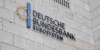 Bundesbank: Από τον ρυθμό των εμβολιασμών θα εξαρτηθεί η επιστροφή στην κανονικότητα