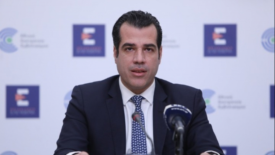 Πλεύρης: Τέταρτη δόση εμβολίου, τουλάχιστον για ευπαθείς ομάδες