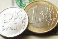 Νέο ιστορικό χαμηλό για ρούβλι μετά τις δηλώσεις Μπλίνκεν για κόψιμο του ρωσικού πετρελαίου