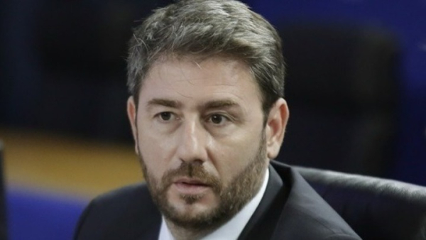 Ανδρουλάκης: Υποβλήθηκε σε επέμβαση αποκατάστασης του εμπρόσθιου χιαστού