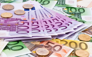 Τράπεζα της Ελλάδας: Πρωτογενές ταμειακό έλλειμμα 1,75 δισ. ευρώ στο πεντάμηνο