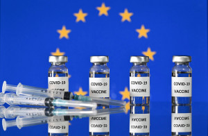 La Stampa: Η Ε.Ε. σταματά τα εμβόλια AstraZeneca και Johnson &amp; Johnson το 2022